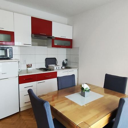 House Bogovic Apartment Karlovac Exterior photo